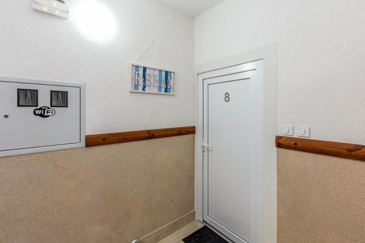 Apartman Filip Appartement Malinska Buitenkant foto